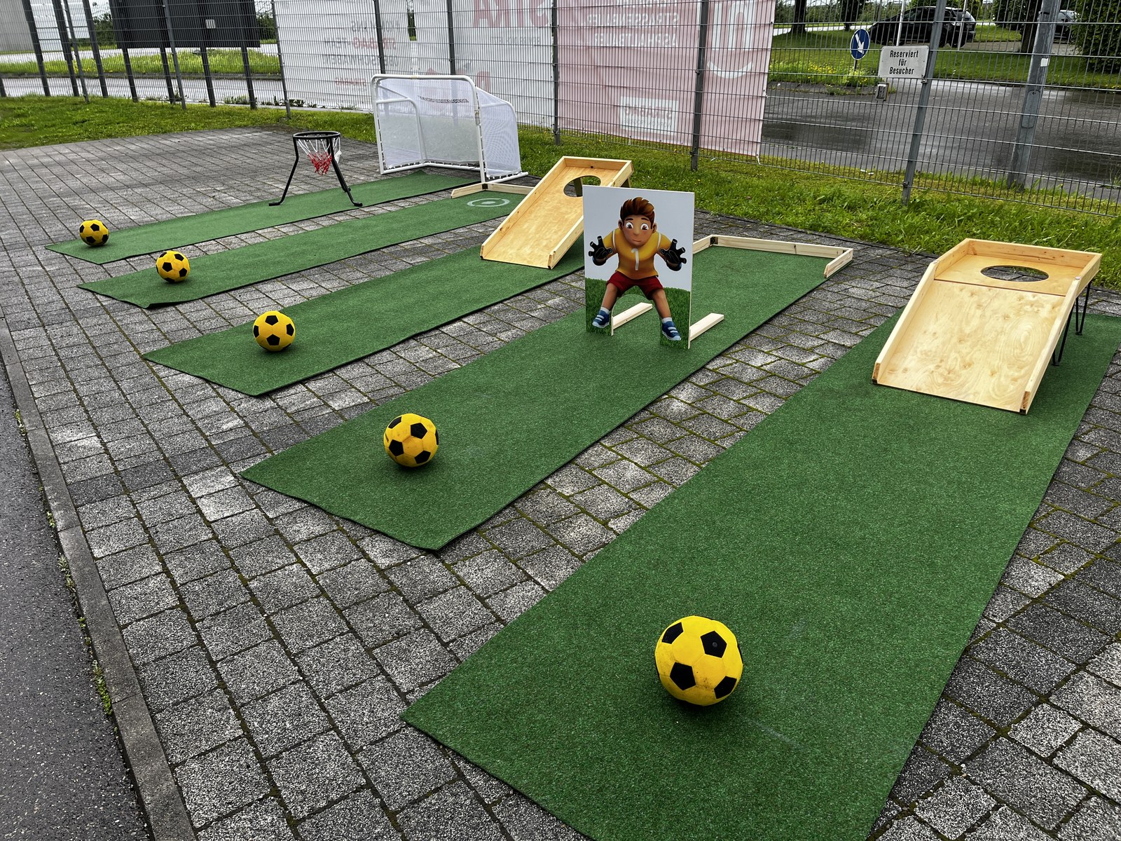 Eventmodul Fussball-Minigolf mieten in Salem – Eventspiel