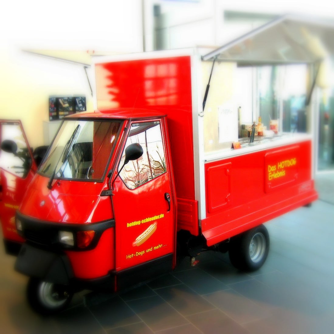 Hot dog, Pulled Pork, Food Truck - Catering Piaggio Dreirad Hinkucker!! – 4