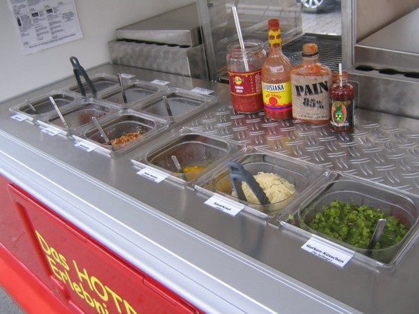 Hotdog, Pulled Pork, Food Truck - Catering Piaggio Dreirad Hinkucker!! – 2
