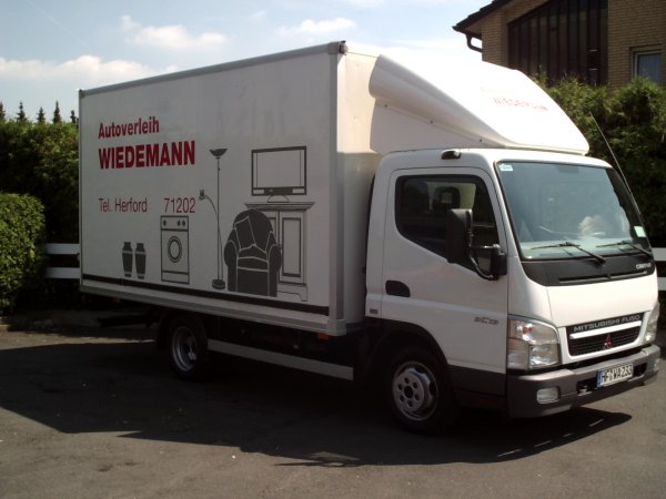 Transporter/LKW Gruppe D - 3,5t Koffer mit Ladebühne (XL) mieten