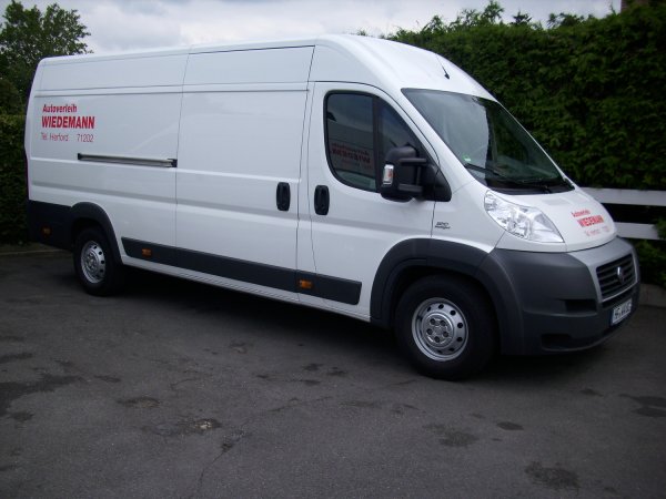 Transporter/LKW Gruppe C - Maxi Kasten (L4H2) mieten