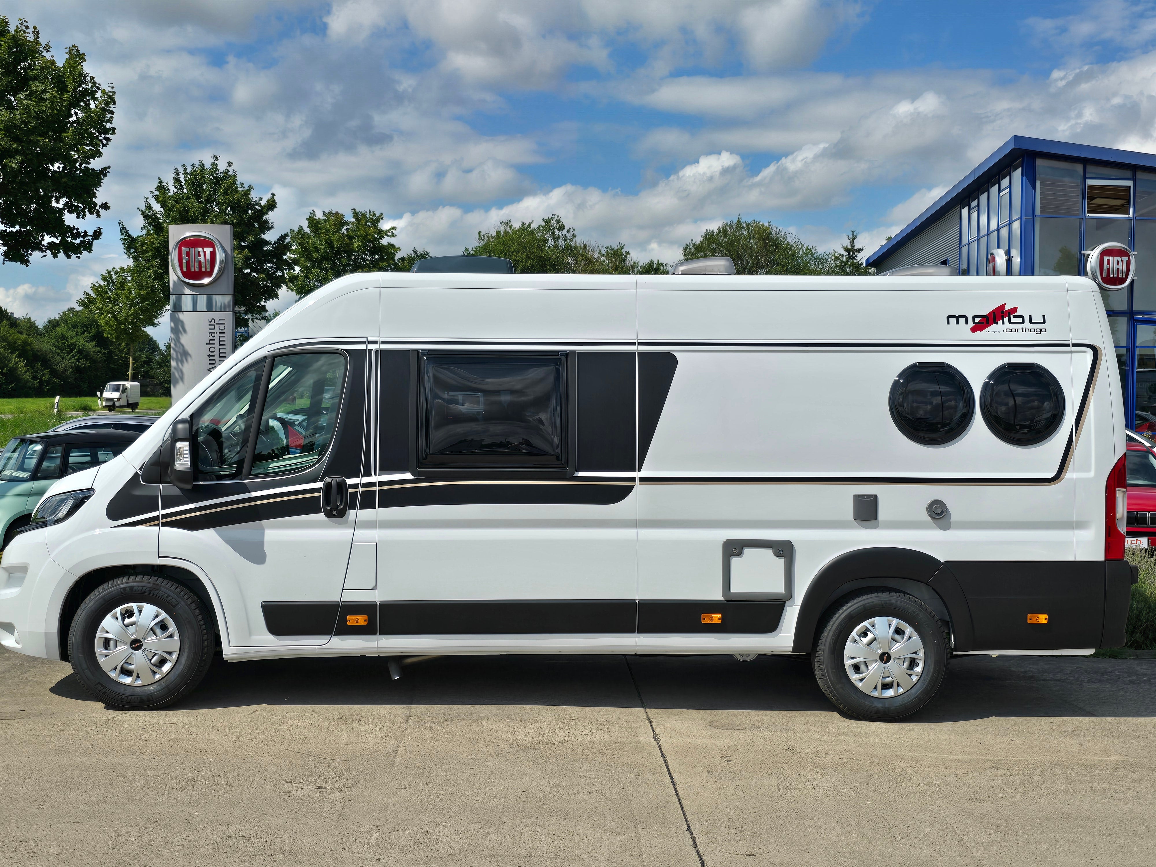 Malibu Van 640 LE K diversity 2025 Automatik 180PS first class - two rooms – 2