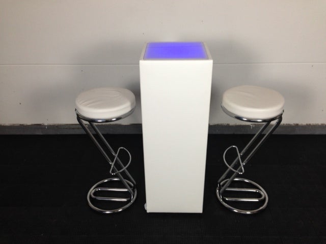 Loungetisch LED Premium weiß inkl. Glasplatte – 2