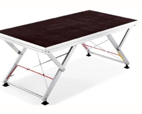 Bühnenelement höhenverstellbar