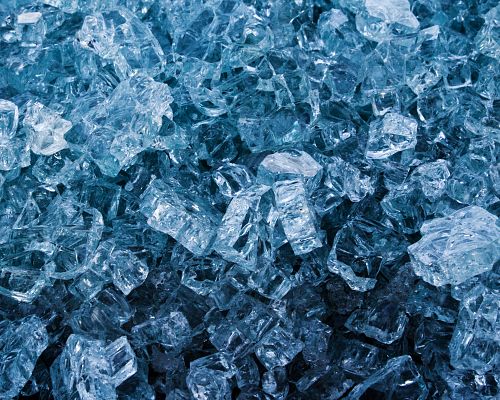 Crushed Ice und Eiswürfel