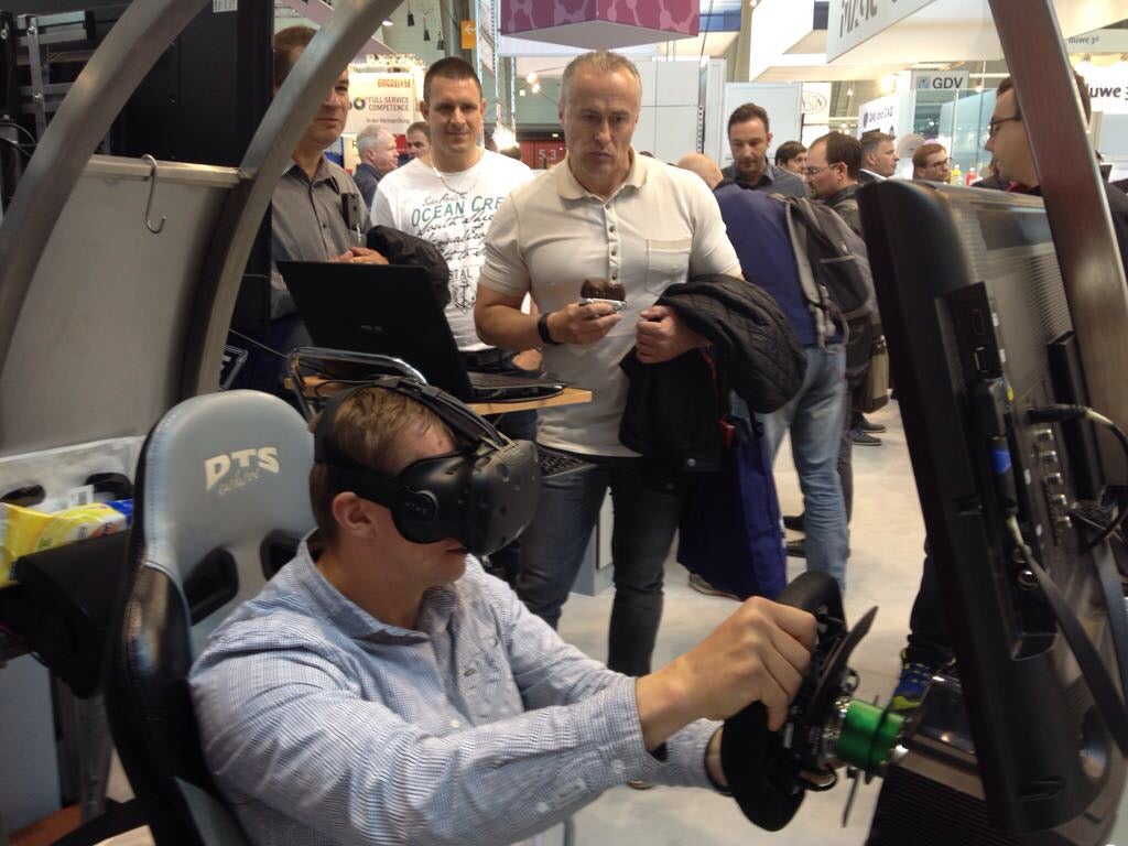 Virtual Reality Rennsimulator – 3