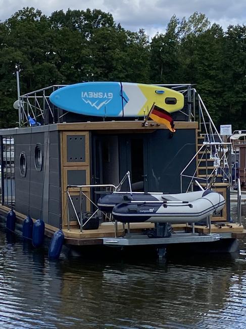 my Seahouse 3 Luxus Hausboote mieten auf der Mecklenburgischen Seenplatte! Führerscheinfrei!