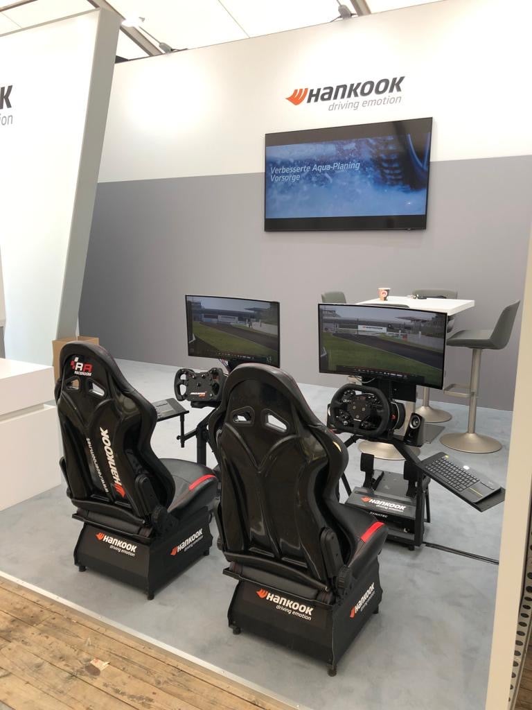 Rennsimulator mieten, ob Formel1, Tourenwagen, DTM, Rallye oder Truck Racing, alles ist möglich mit unseren Rennsitzsimulatoren