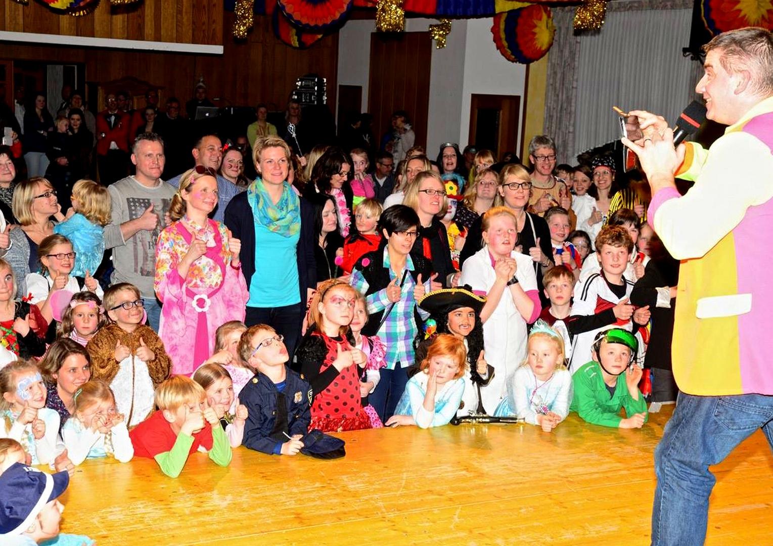 JOJOS Kinder-Karnevals- & Faschingsshow mieten in Bramsche – 2