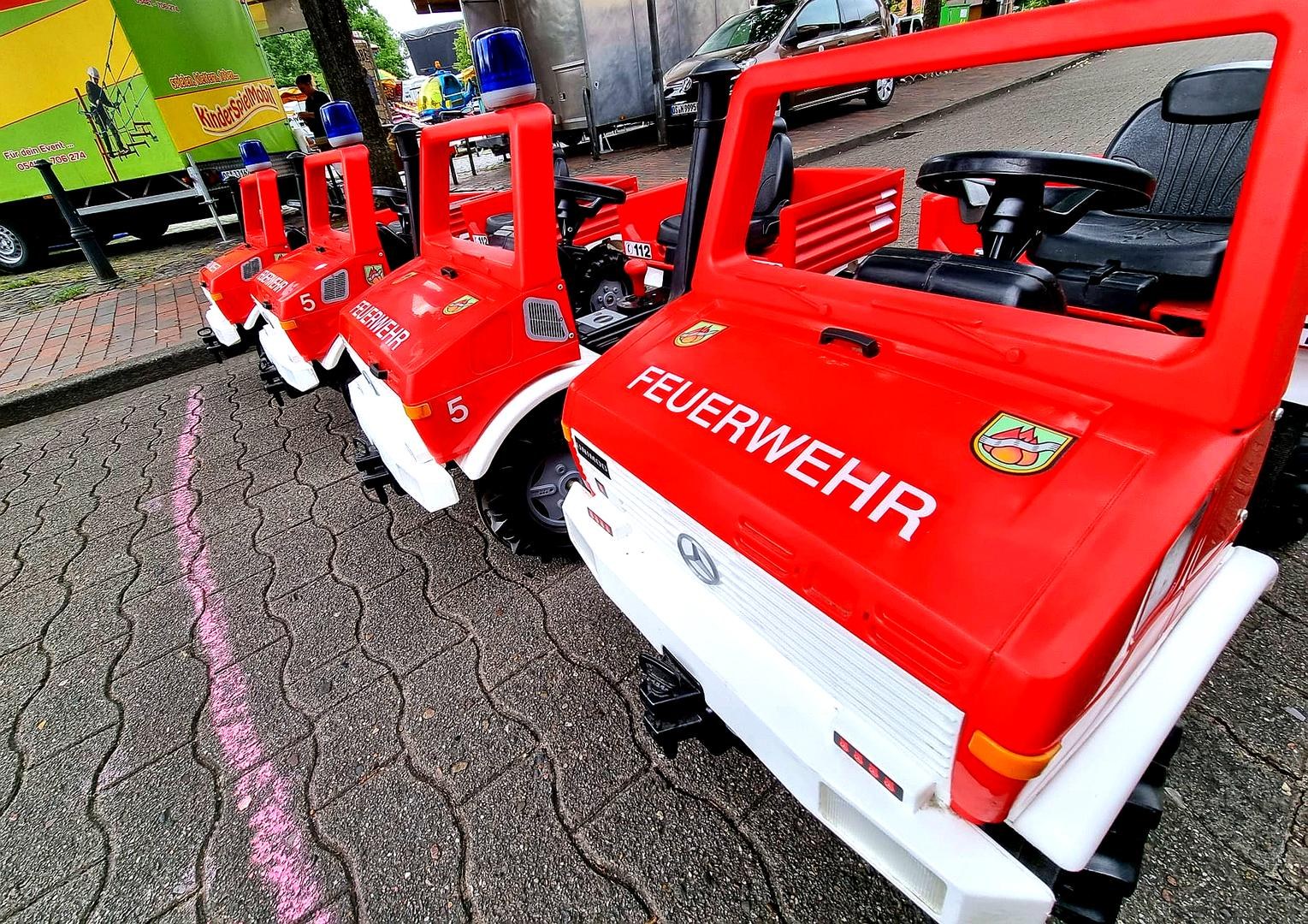 Feuerwehr-Tret-Unimog-Parcours mieten in Bramsche