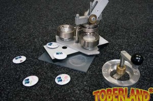 Buttonmaschine mieten bei TOBERLAND, Inhaber Christian Duit