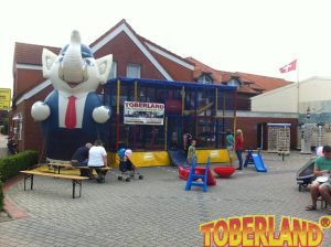 Werbedisplay Elefant mieten bei TOBERLAND, Inhaber Christian Duit