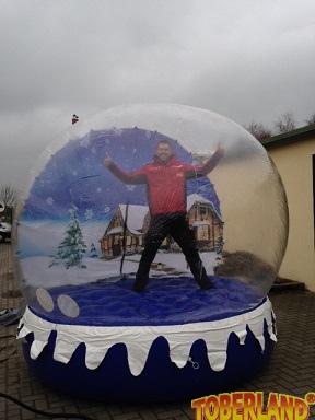 XXL Schneekugel aufblasbar mieten bei TOBERLAND, Inhaber Christian Duit