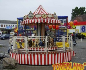 Nostalgie Podiumskarussell mieten bei TOBERLAND, Inhaber Christian Duit