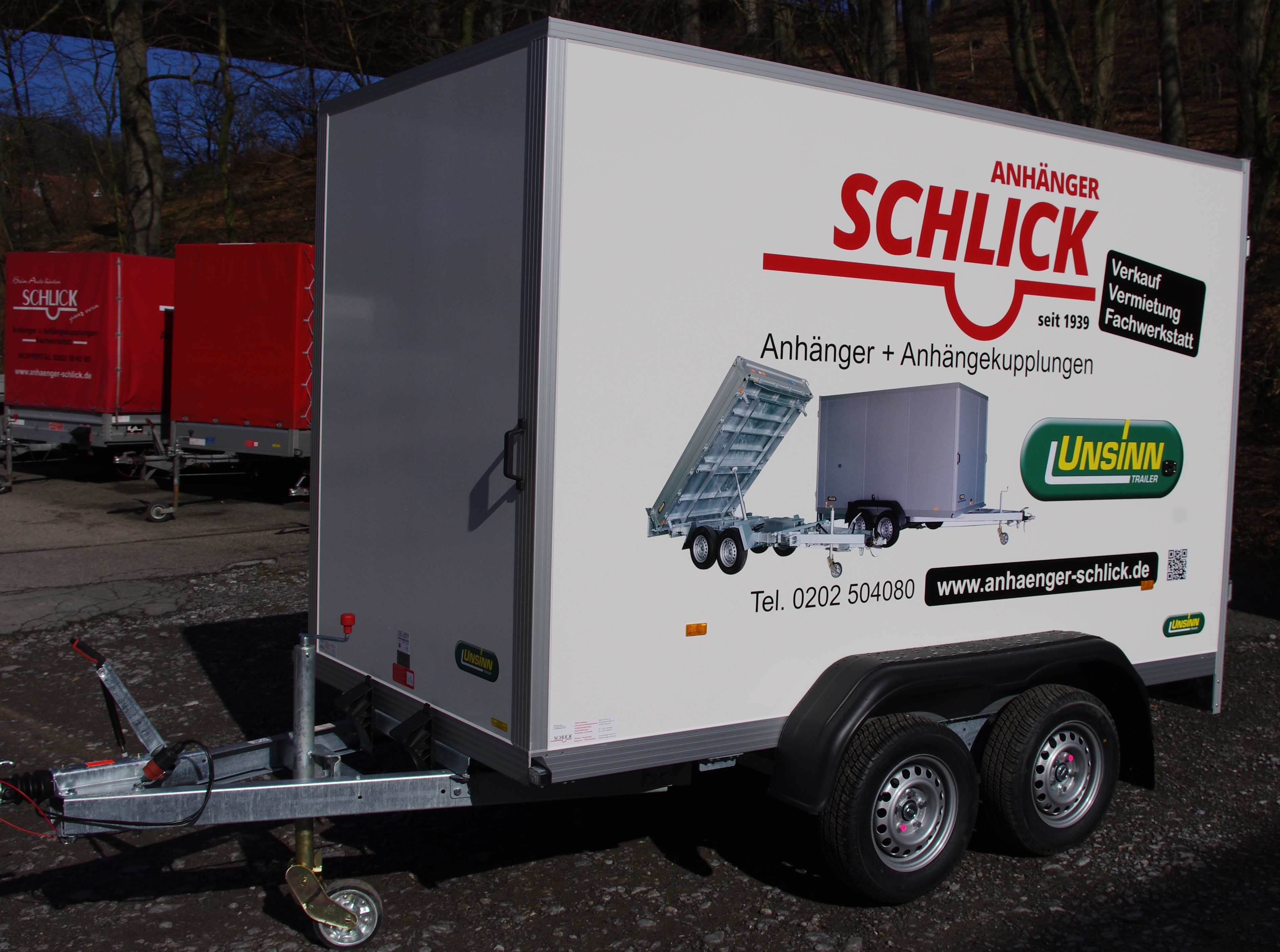 Mietanhaenger Gruppe L (2000 kg) Kofferanhänger, 305 x 157 x 194 cm mieten