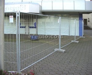 Bauzaun Mueba 350cm (Preis pro Meter) mit Betonfuss optional Sichtschutz – 2