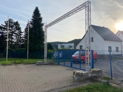 Kabelbrücke unterfahrbar, Straßenquerrung, Schlauchbrücke Breite 4-20m Durchfahrthöhe 4,5m