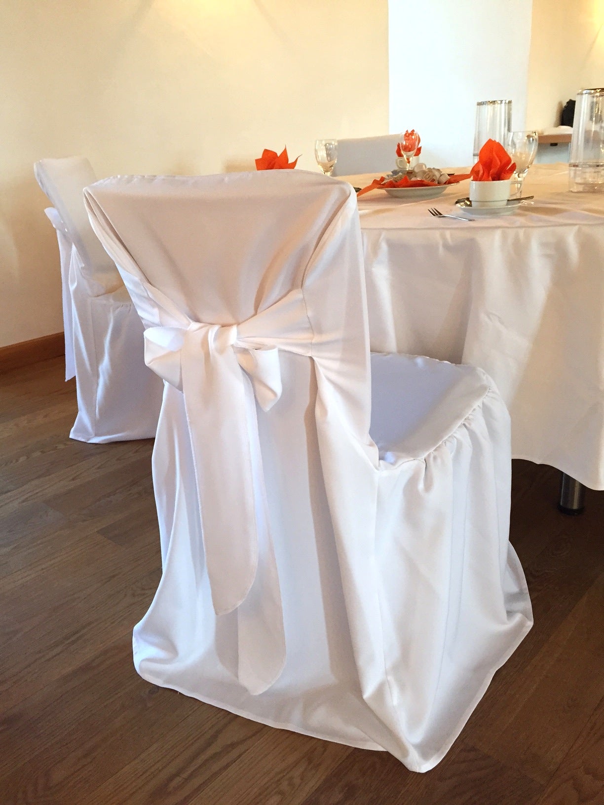 Premium Stuhlhusse Husse universal mit Schleife Stuhl Bankett Kongress Ball Hochzeit, 1A Qualität!! – 3