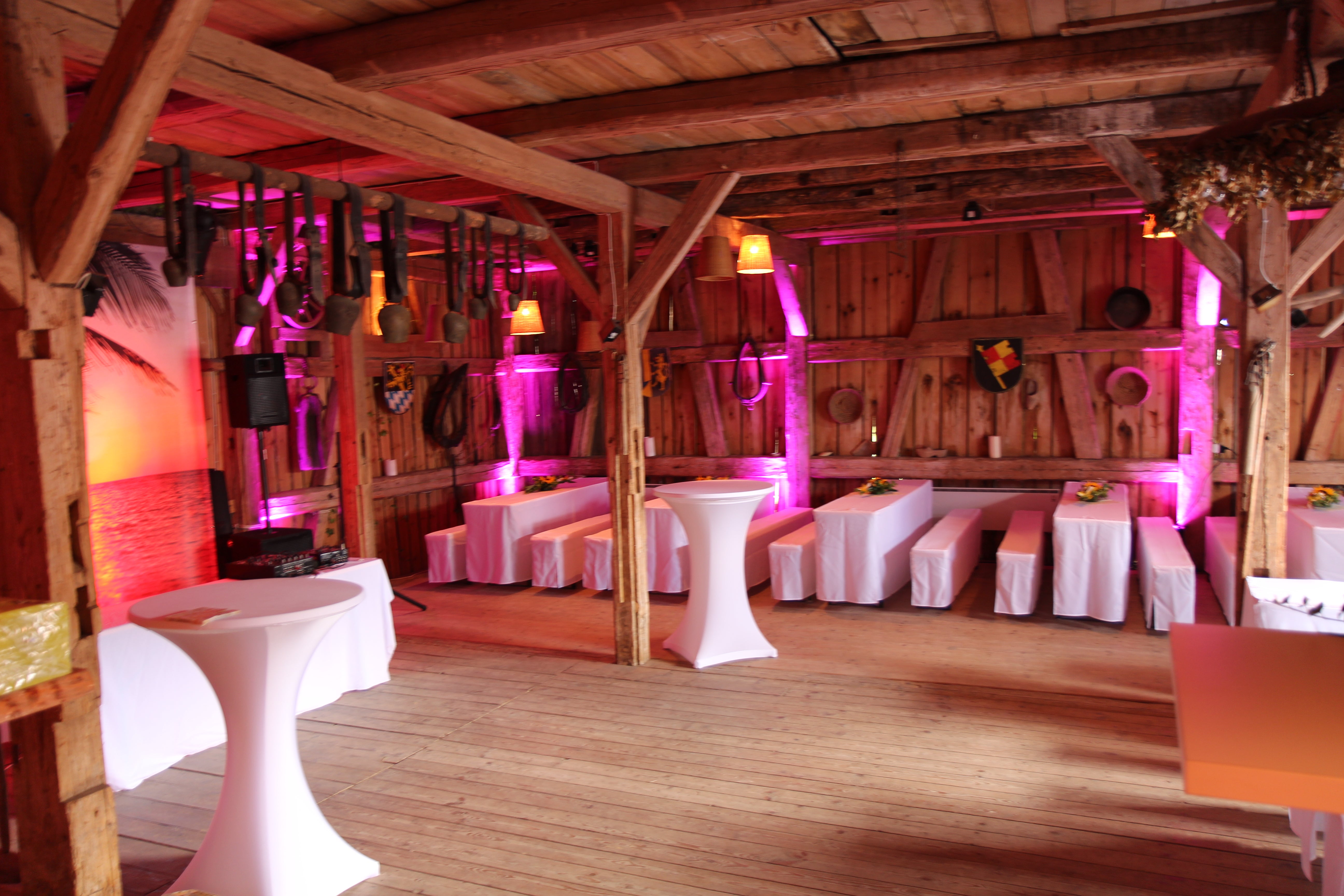 Stehtisch - Bartisch - Bistrotisch - Klapptisch inkl. Stretch-Husse – 4