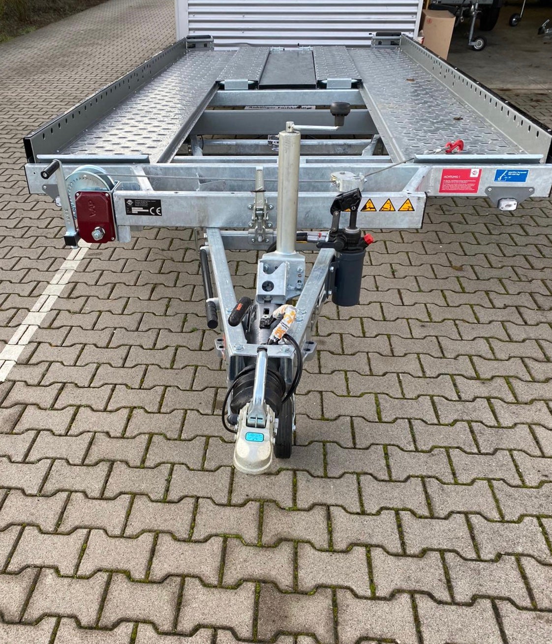 Autotransporter 3500 Kg mit Seilwinde – 4