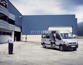 Opel Movano Combi 9-Sitzer – 2