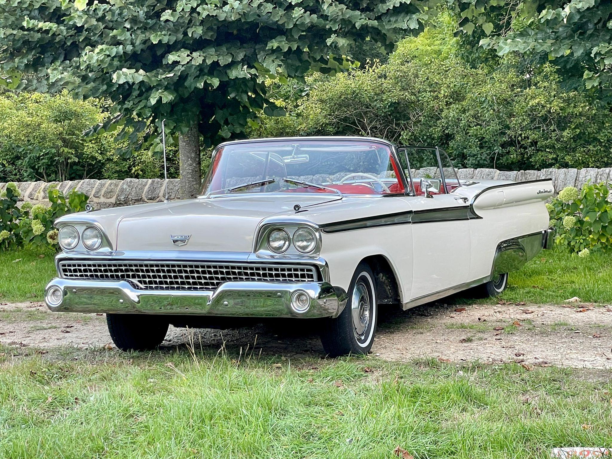 Ford Fairlane 500 Skyliner – 2