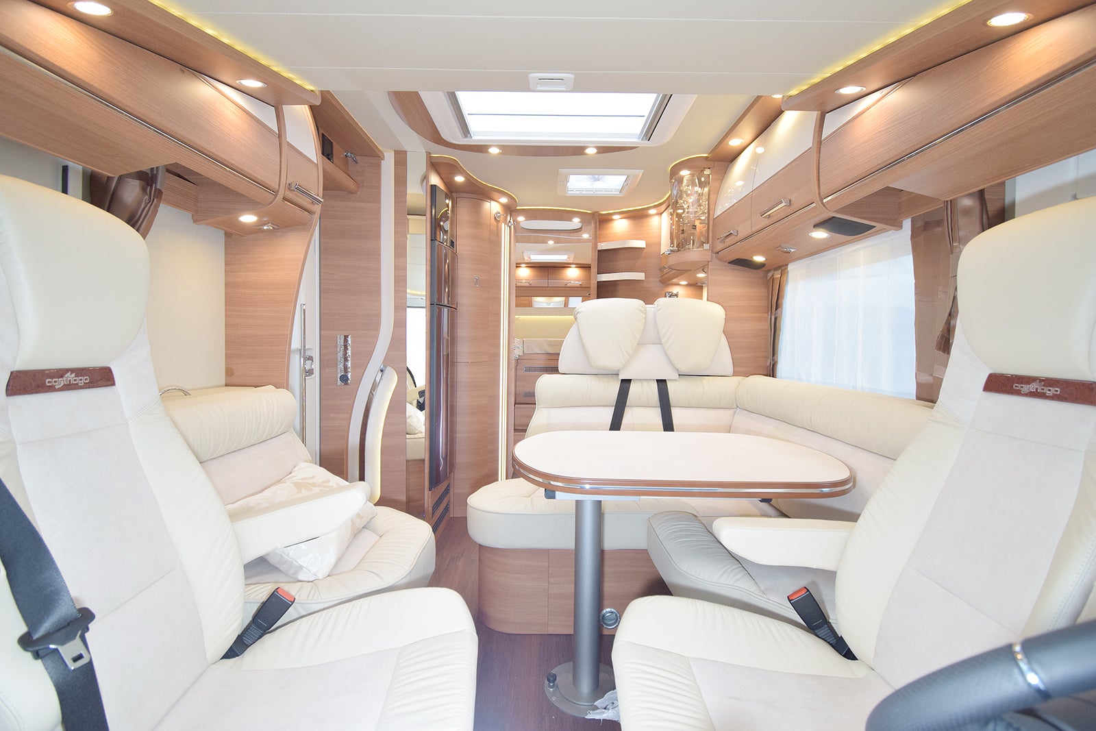 Luxus Wohnmobil Carthago c-line, Vollausstattung – 3