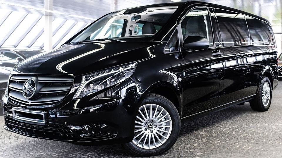 Mercedes Vito Viano 8 Sitzer Bulli mieten in Harsewinkel