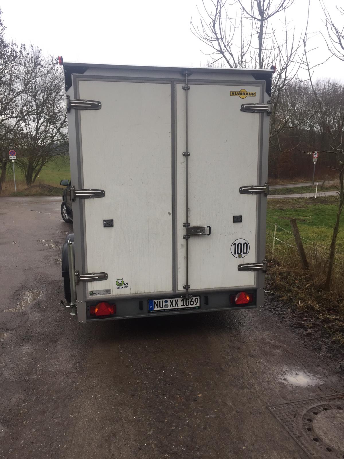 XL Kofferanhänger mit Türe, Anhänger mit Kofferaufbau 200 cm, 2500 kg Zul. Ges. Gewicht – 2