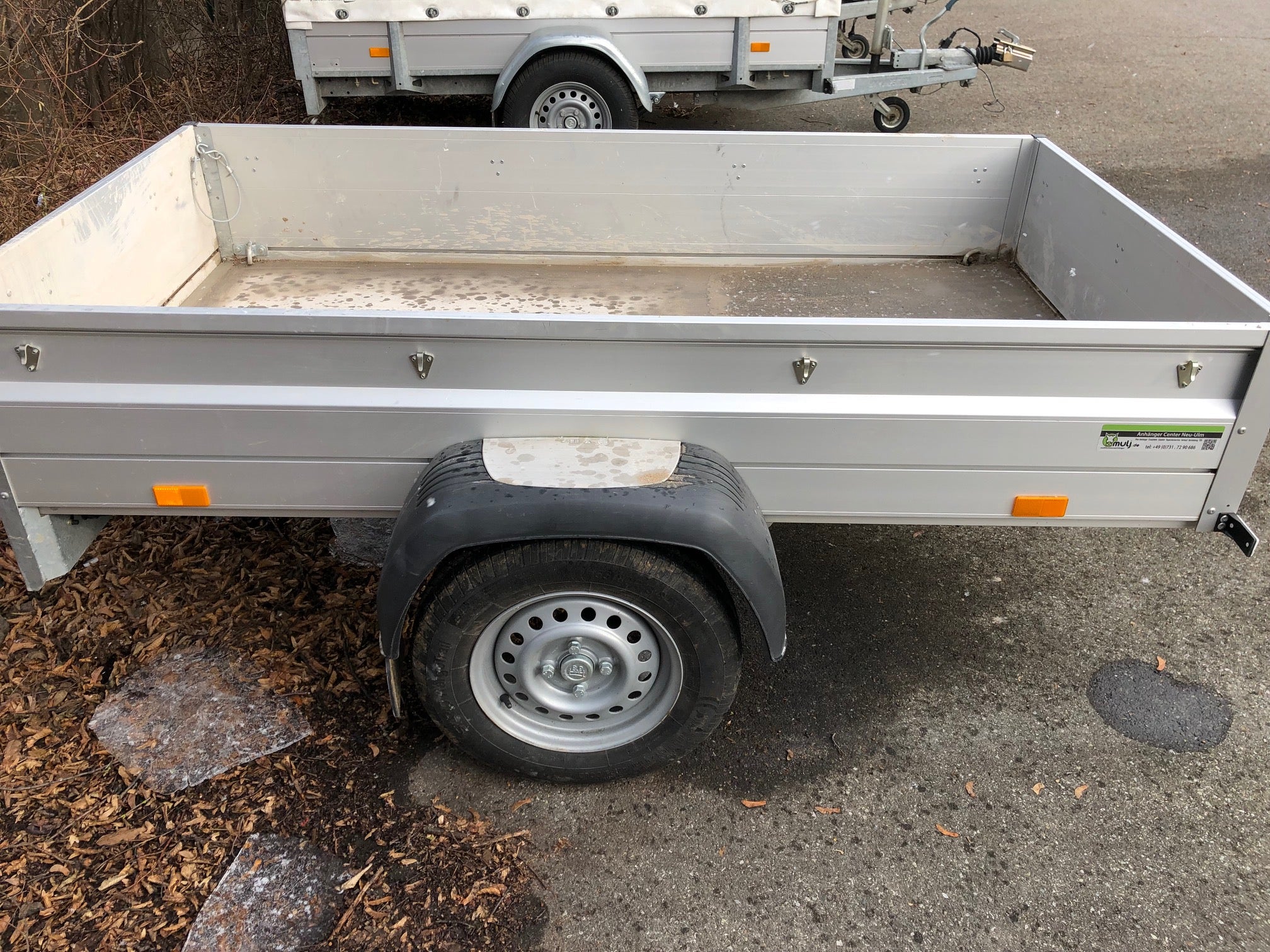 S ohne Plane, PKW-Anhänger ohne Plane, 750 kg Zul. Ges. Gewicht. – 3