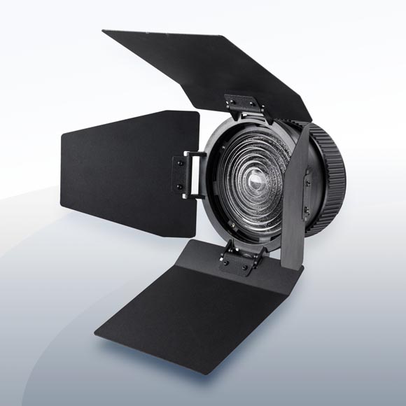 Nanlite Fresnel-Vorsatz 10-45° mit Lichtklappen mieten – ab 10 €/Tag