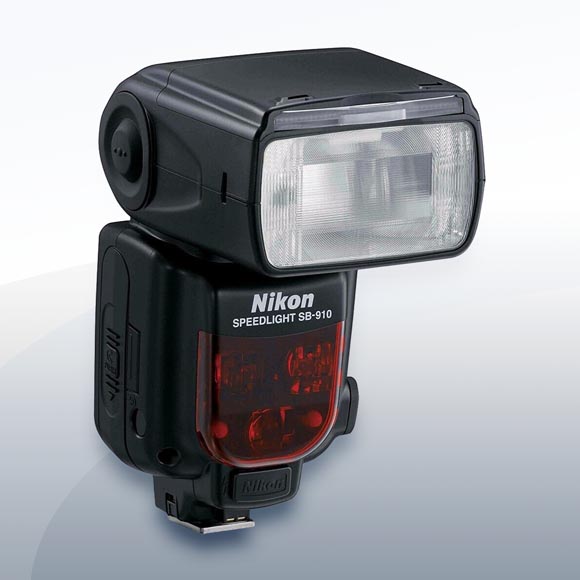Nikon Speedlight SB-910 mieten – Versand deutschlandweit ab 8 €/Tag