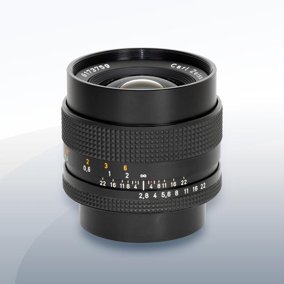 Zeiss Contax 28mm F2.8 Distagon T* mieten – Versand deutschlandweit ab 8 €/Tag