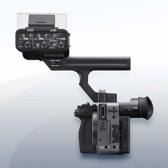 Sony FX2 Cinema Line + XLR Handgriff mieten – Versand deutschlandweit ab 49,50 €/Tag – 3