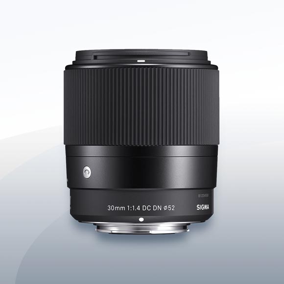 Sigma 30mm F1.4 DC DN Contemporary für MFT mieten – Versand deutschlandweit ab 13,50 €/Tag