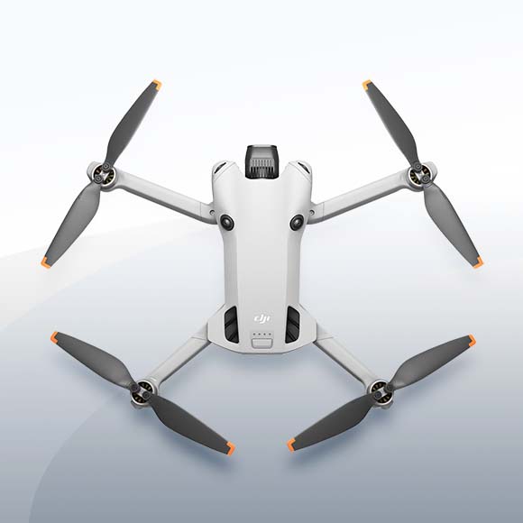 DJI Mini 4 Pro Fly More Combo mit DJI RC2 mieten – Versand deutschlandweit ab 24,50 €/Tag – 2
