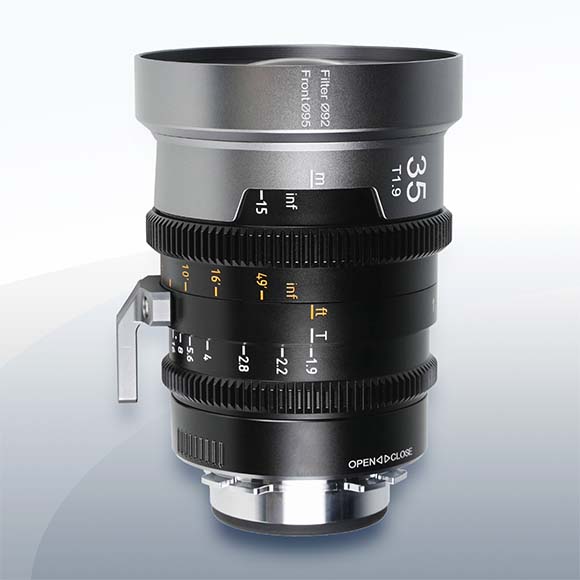 Sirui IronStar 35mm T1.9 1.5x Anamorphic Neutral-Flare (PL-Mount) mieten – ab 27,50 €/Tag
