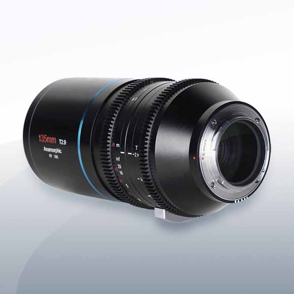 Sirui 135mm T2.9 1.8x Anamorphic (Sony E-Mount) mieten – ab 22 €/Tag – 3