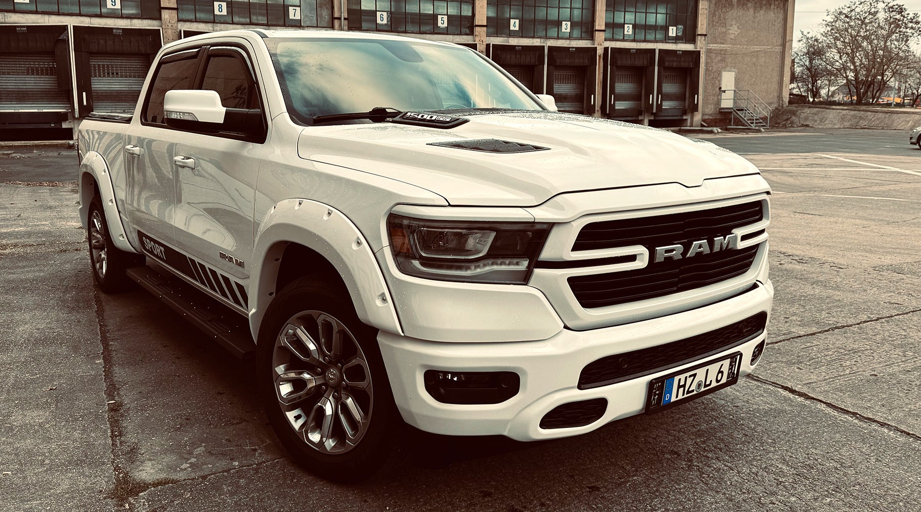 Dodge RAM – 2