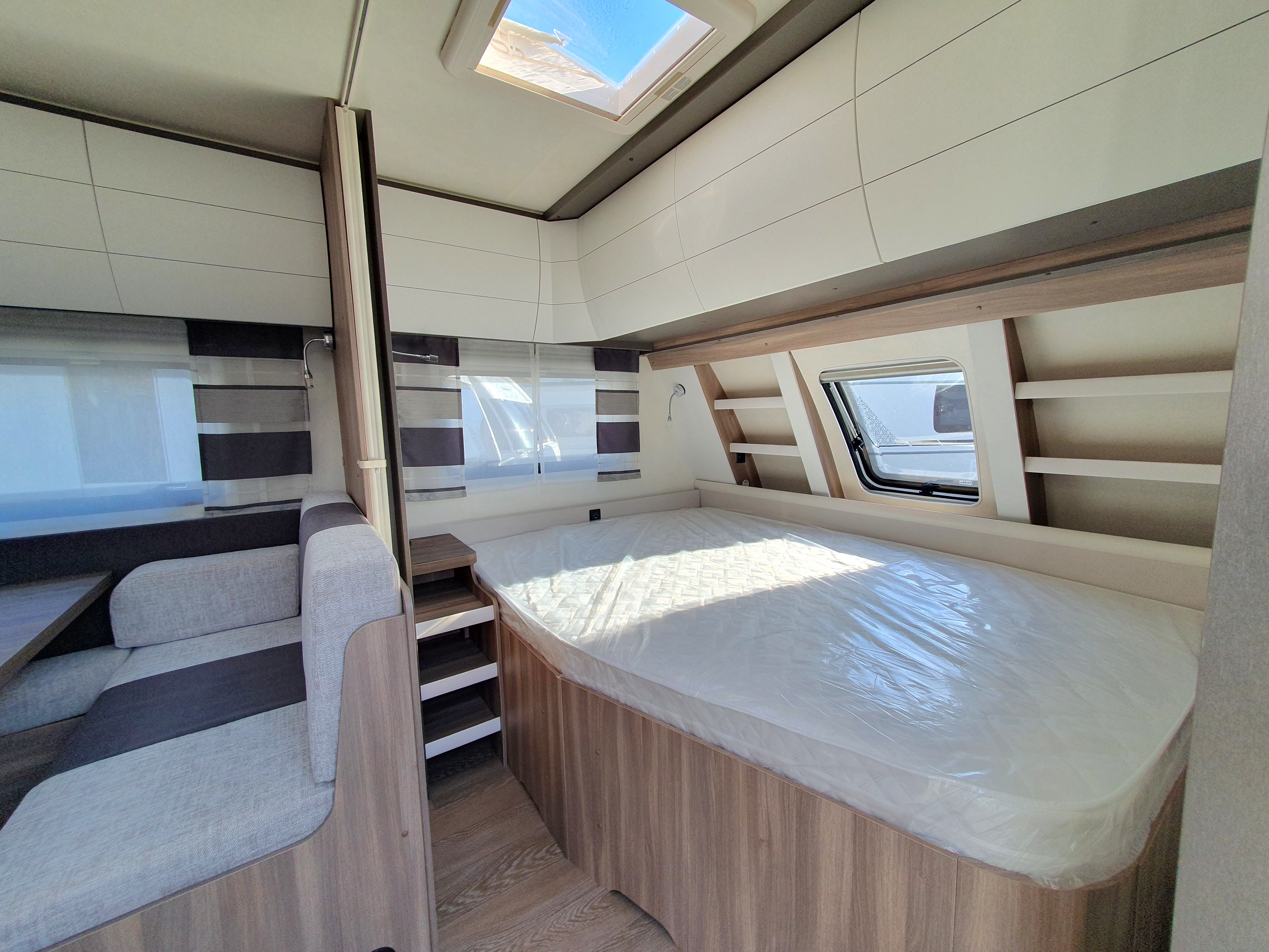 Wohnwagen Hobby 545 KMF mit Kinderzimmer Caravan Wohnwagen Wohnanhänger – 2