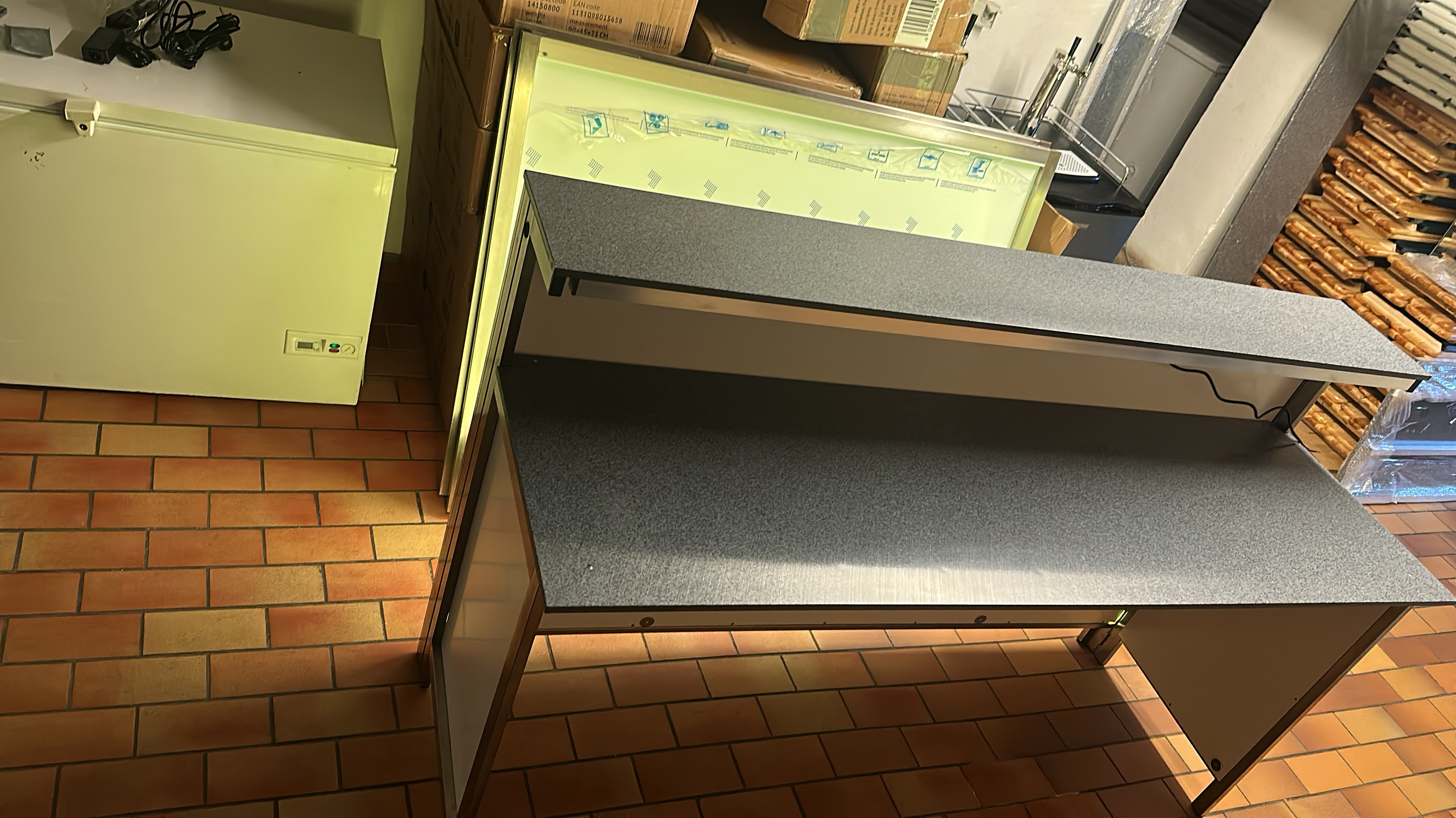 LED Theke / Klapp Theke / Mobile Gastro Theke / DJ Tisch – 3