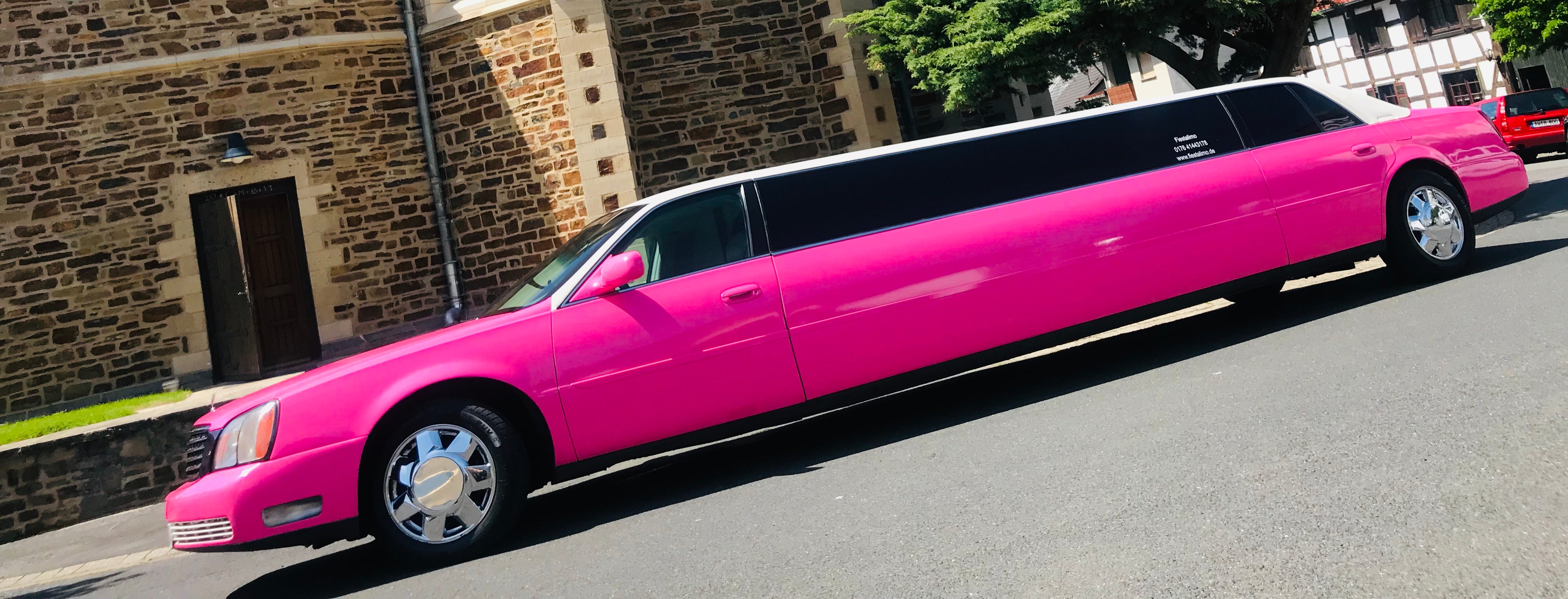 Stretchlimousine Hummer H2 in weiß Stretchlimousine mieten Köln Bonn Düsseldorf Troisdorf Siegburg Mönchengladbach Düren Krefeld Dortmund Koblenz Aachen. – 2