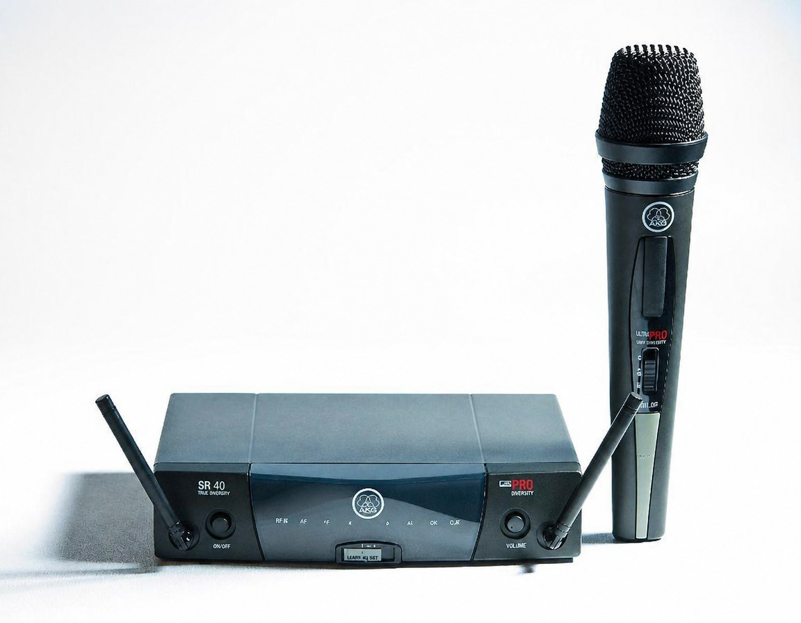 AKG Funkmikrofon (Handsender) mieten in Hamburg – Miettechnik