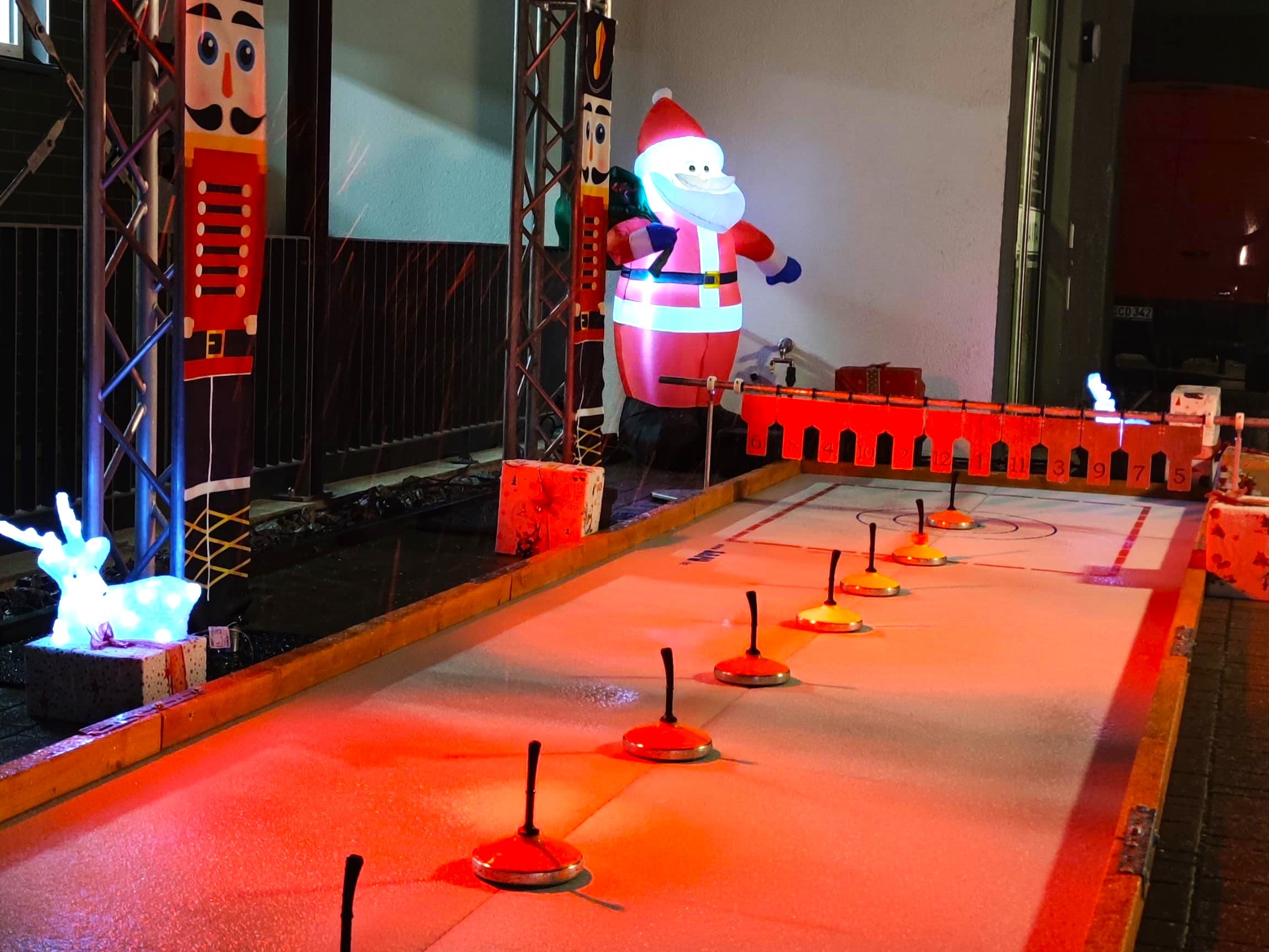 XXL-Eisstockbahn, Curlingbahn, Eisstockschießen, Funcurling – 3