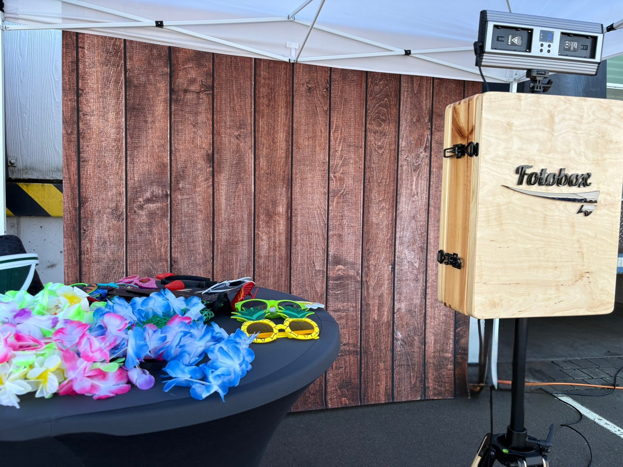 Fotobox - Fotobooth mieten in Dresden inkl. Accessoires und Co.! – 2