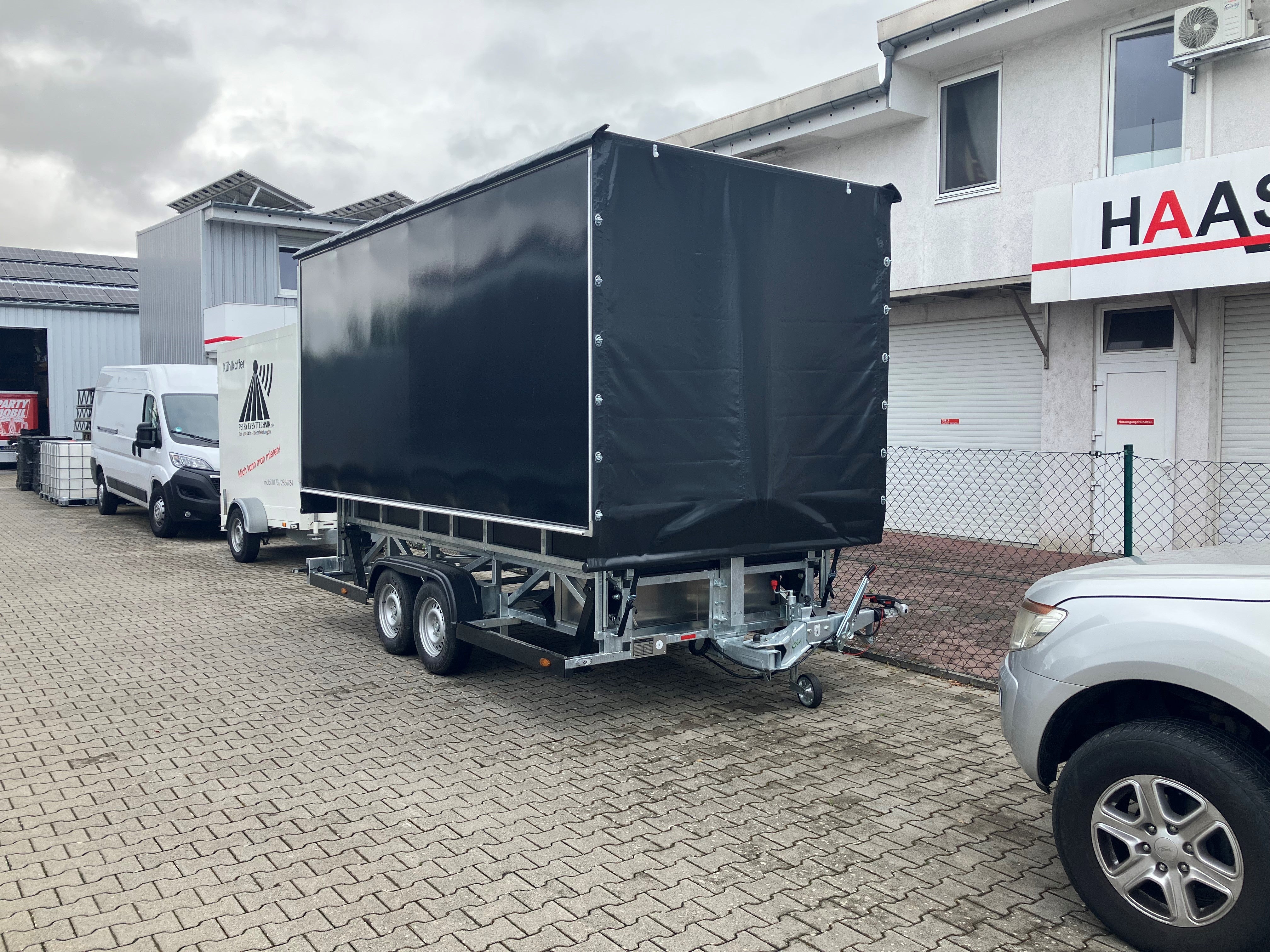 Bühne / Trailerbühne 6X4 Meter – 3