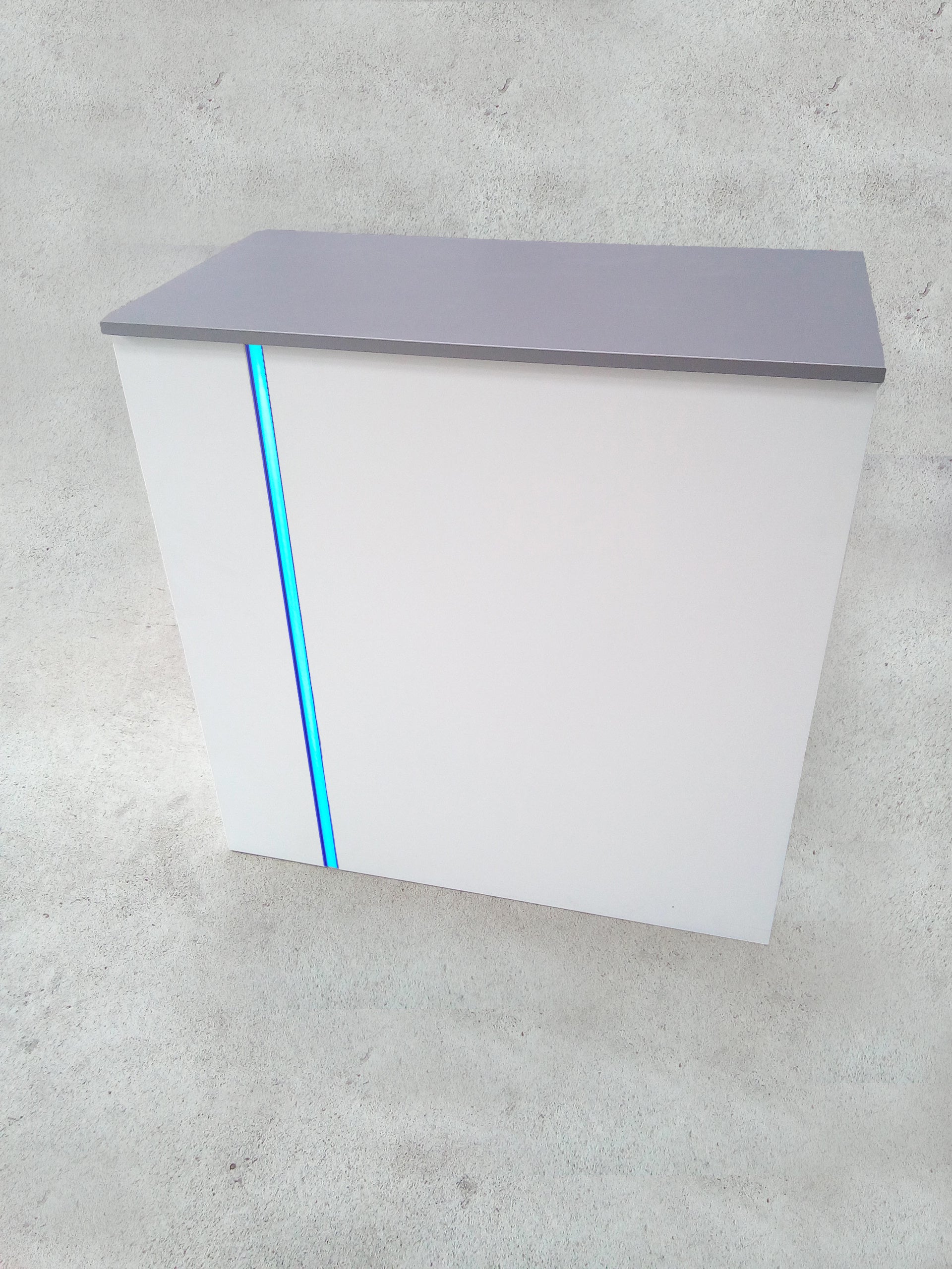 Messetheke mit LED Beleuchtung