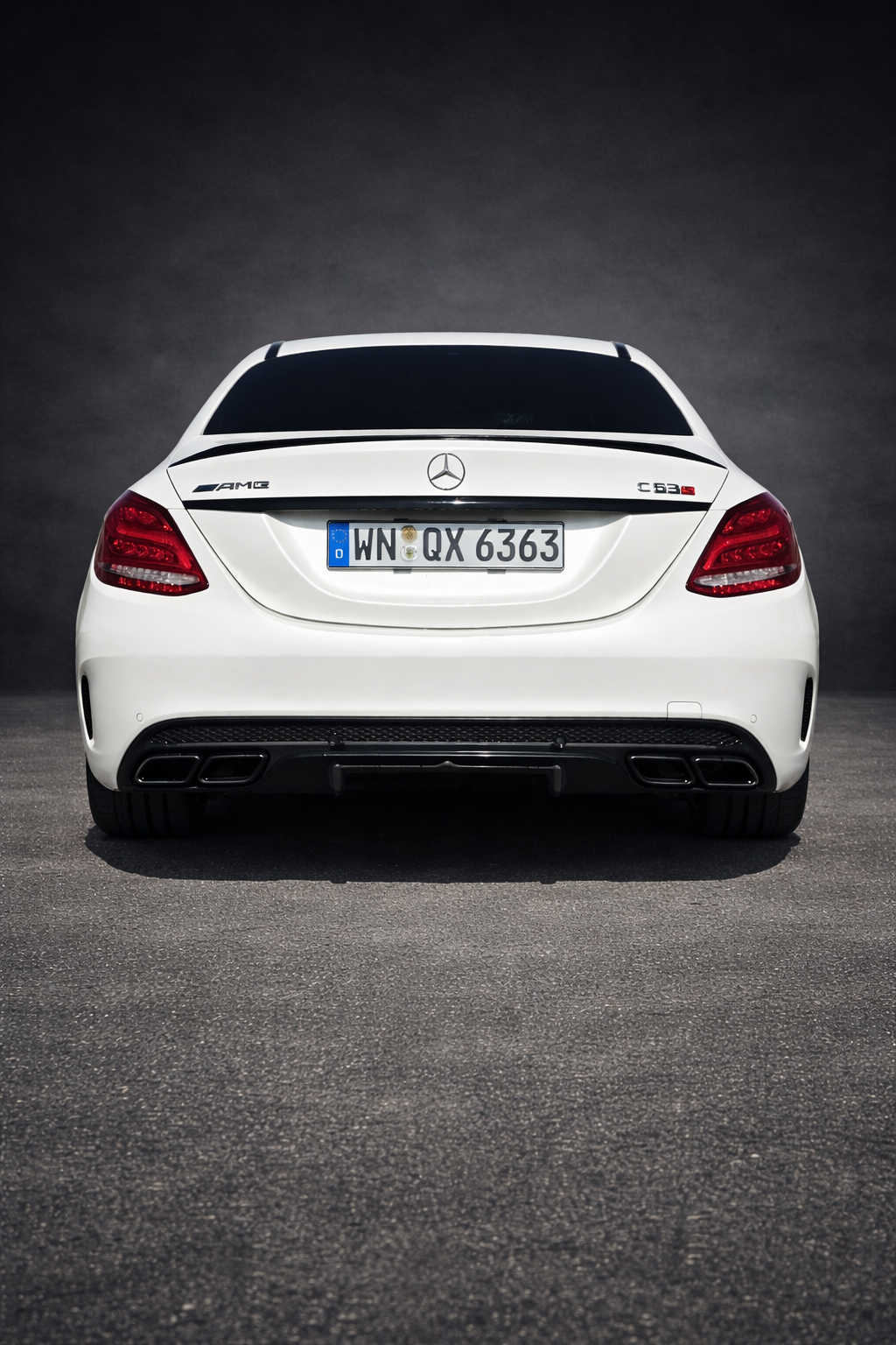Mercedes benz C63s AMG limousine – 3