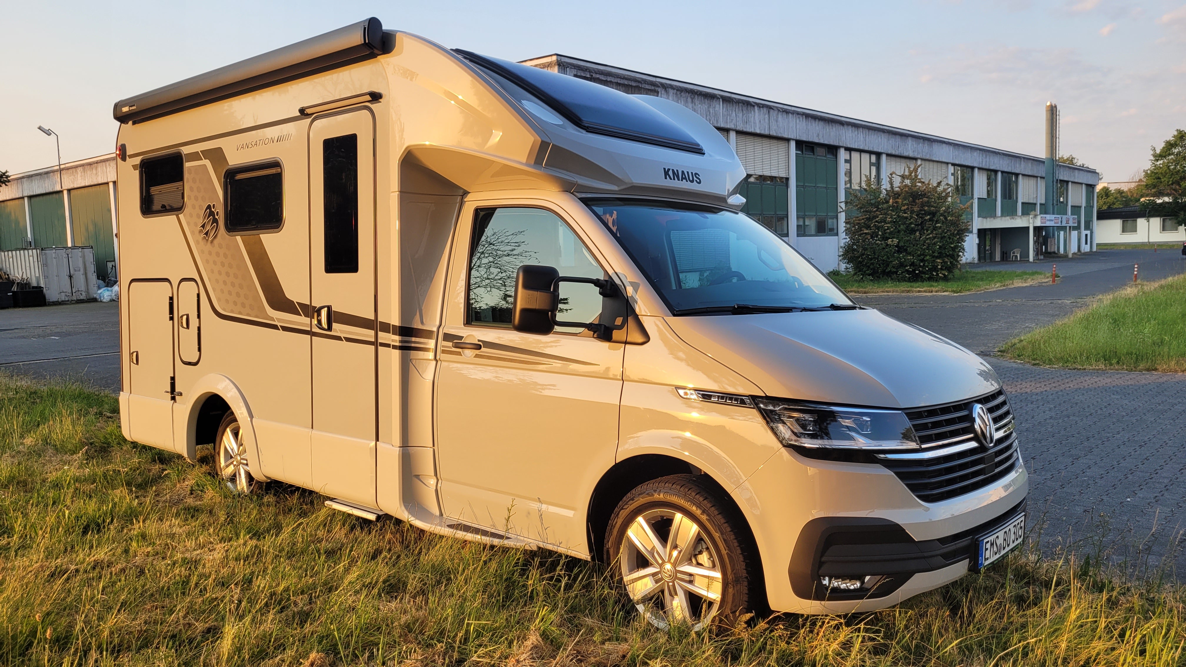 Knaus Tourer Van 500 auf VW T 6 volle Ausstattung