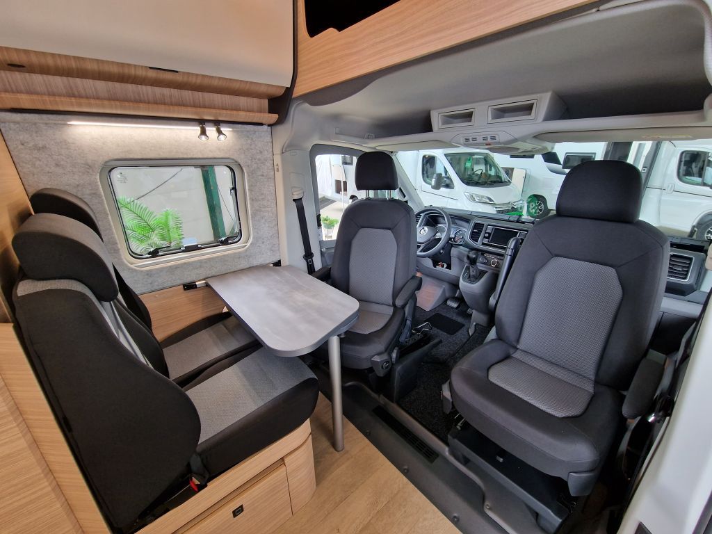 Hobby Maxia Van 680 – 4